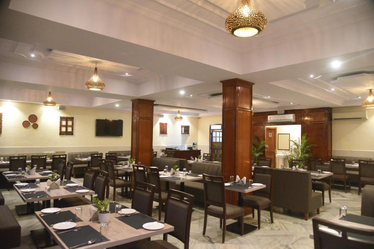 Hotel Vijaya Residency Anakāpalle 外观 照片